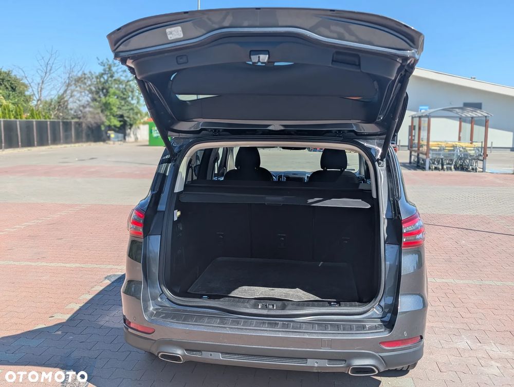 Ford S-Max 2.0 EcoBlue Titanium - 4