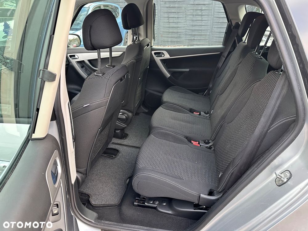 Citroën C4 Picasso 2.0 16V Exclusive - 14