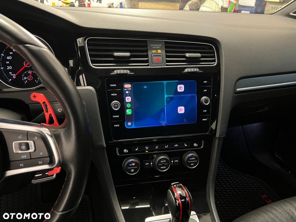 Volkswagen Golf 2.0 TSI OPF DSG GTI - 3