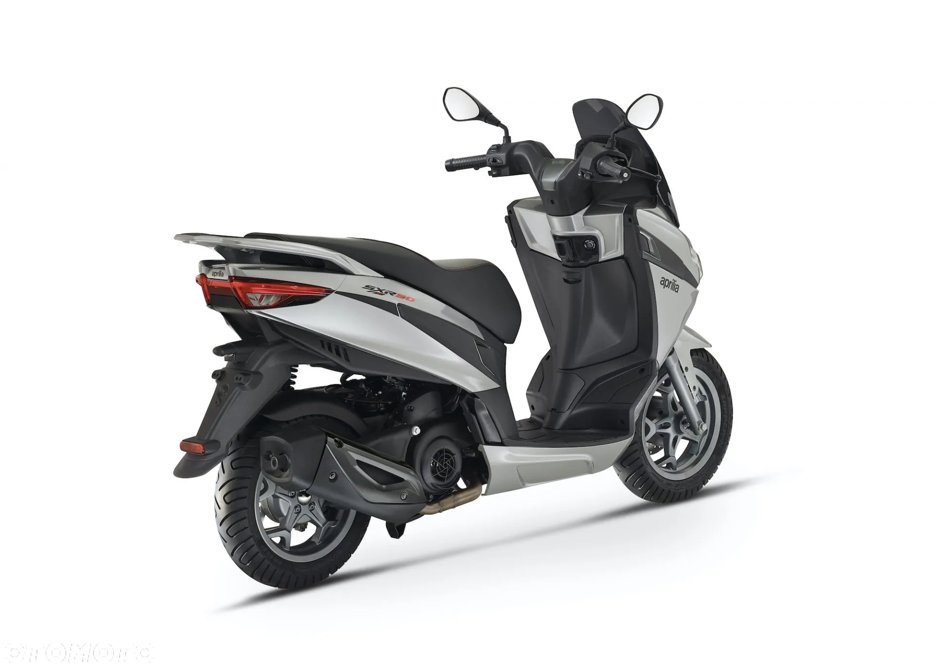 Aprilia Inny - 3
