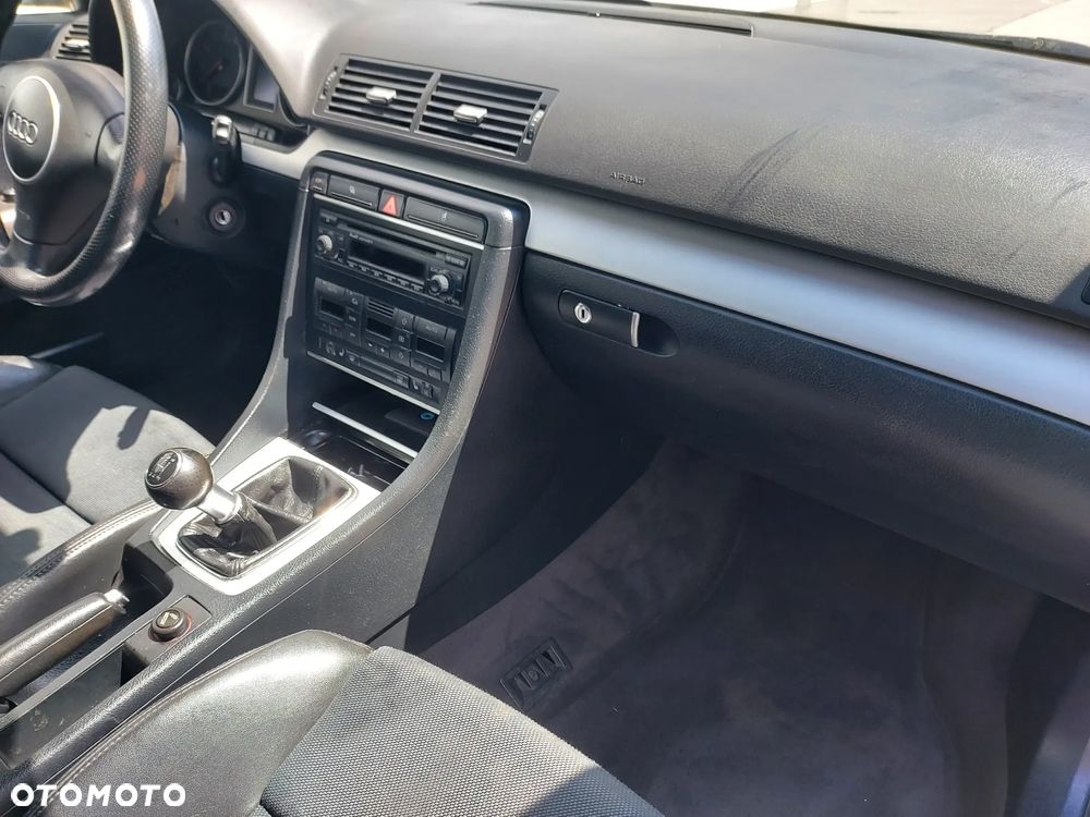 Audi A4 Avant 1.8T - 4