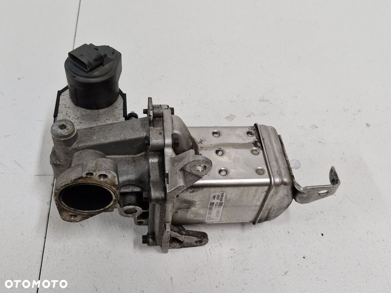 VOLVO V40 II 2 2.0 D4 CHŁODNICA SPALIN ZAWÓR EGR 31422119 - 9