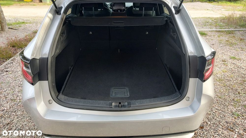 Toyota Corolla - 11
