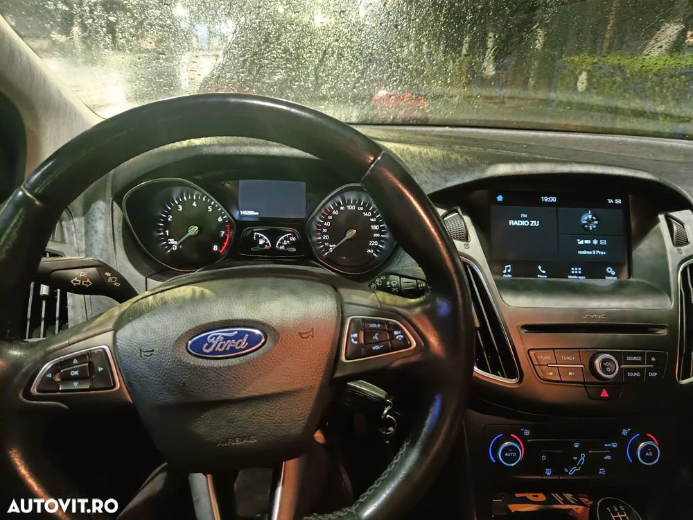 Ford Focus 1.0 EcoBoost Active - 8