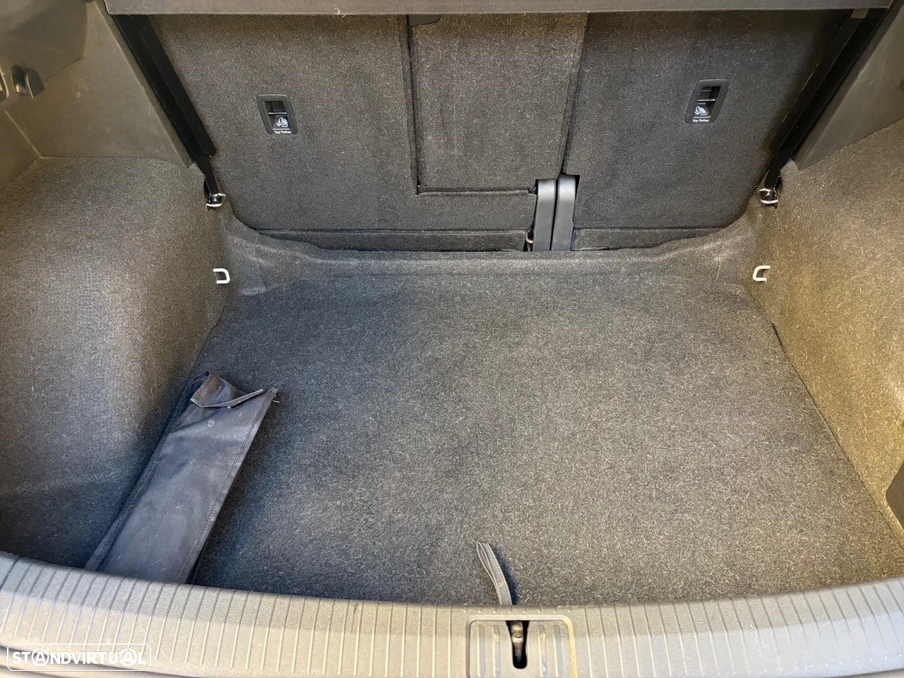 VW Tiguan 1.6 TDI Confortline - 19
