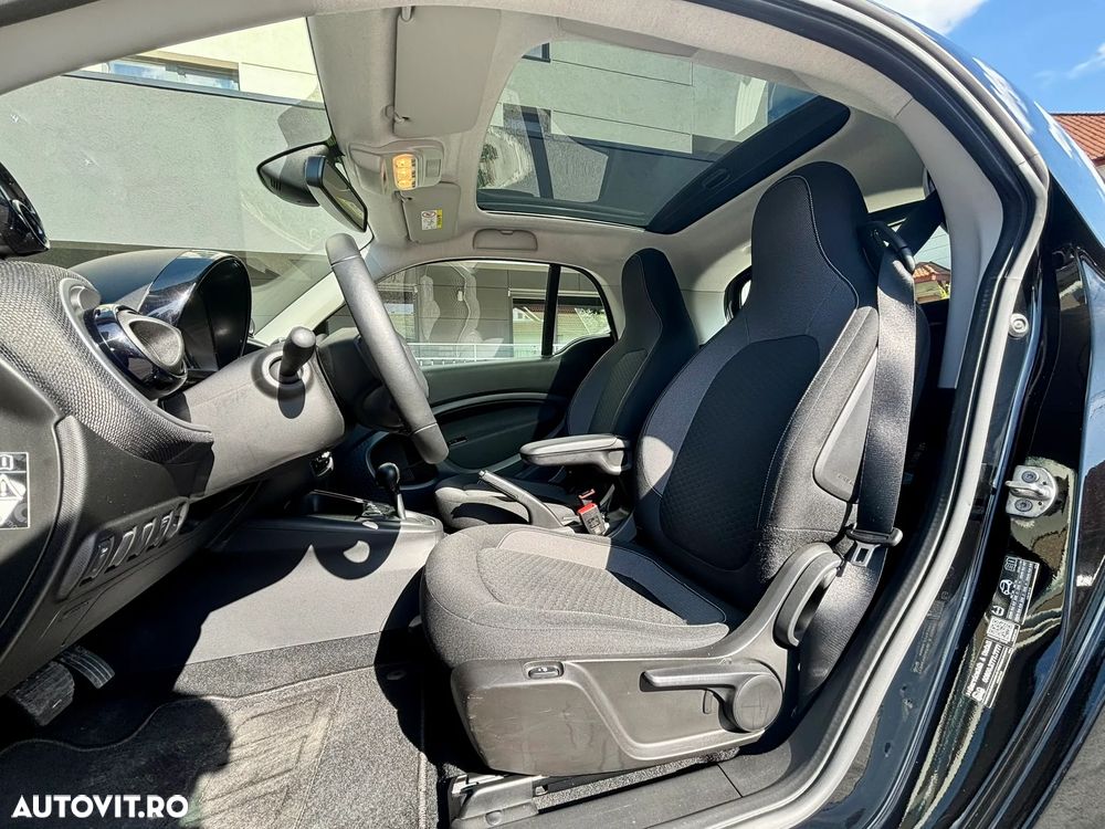 Smart Fortwo EQ - 8