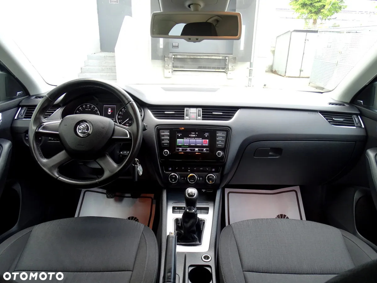 Skoda Octavia 2.0 TDI Style - 16