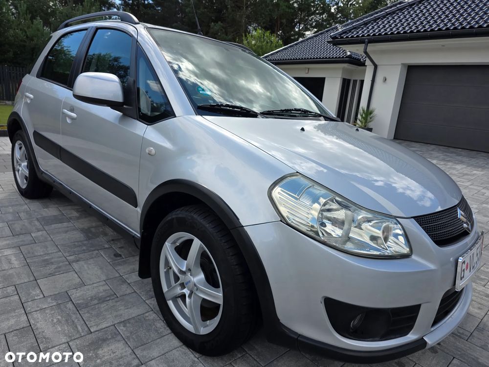 Suzuki SX4 1.6 VVT 4x4 Comfort - 2