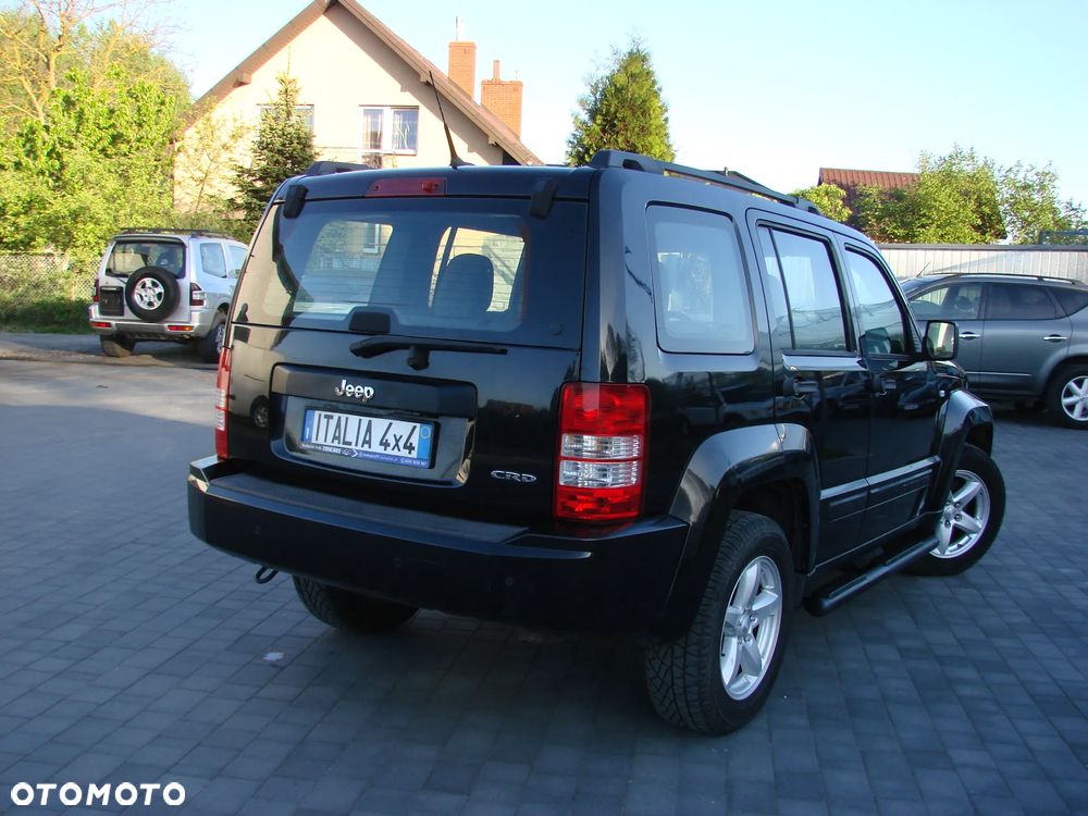 Jeep Cherokee - 10