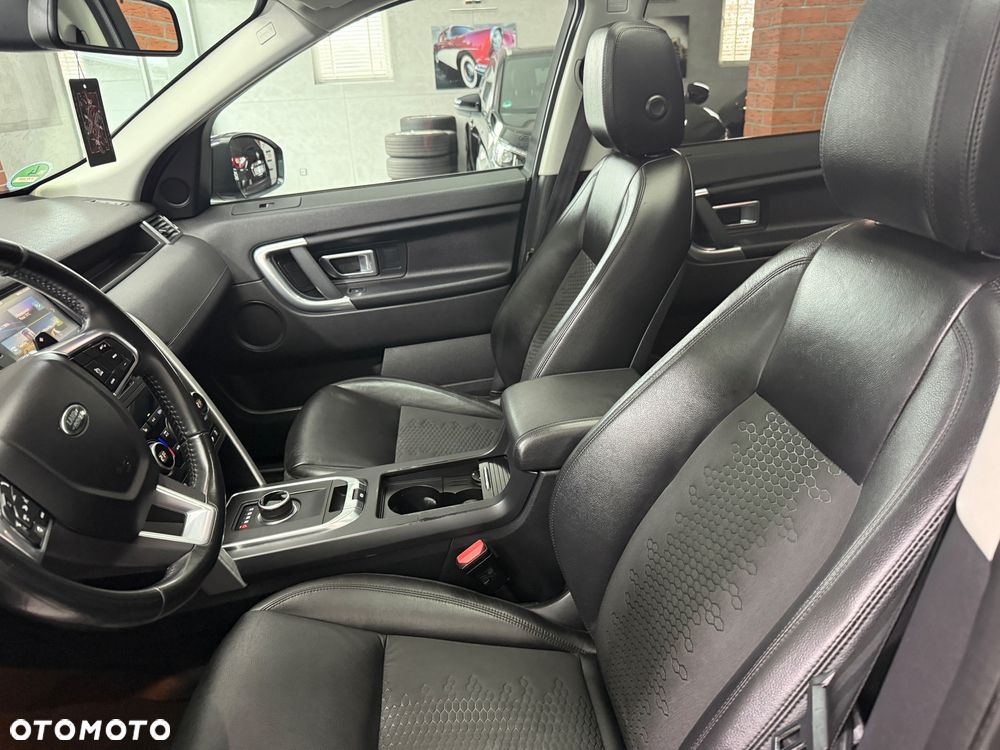 Land Rover Discovery Sport D180 - 18