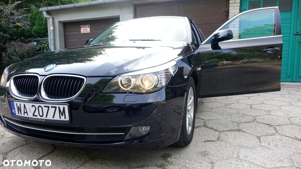 BMW Seria 5 525i - 12