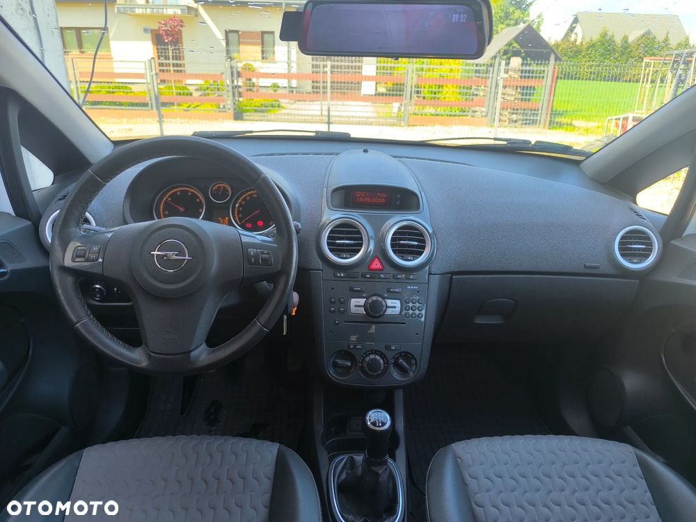 Opel Corsa 1.3 CDTI Essentia - 7