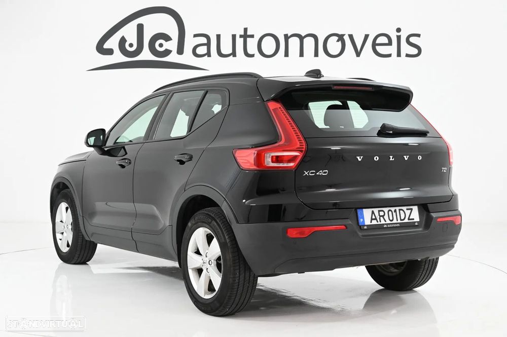 Volvo XC 40 1.5 T2 Momentum - 3