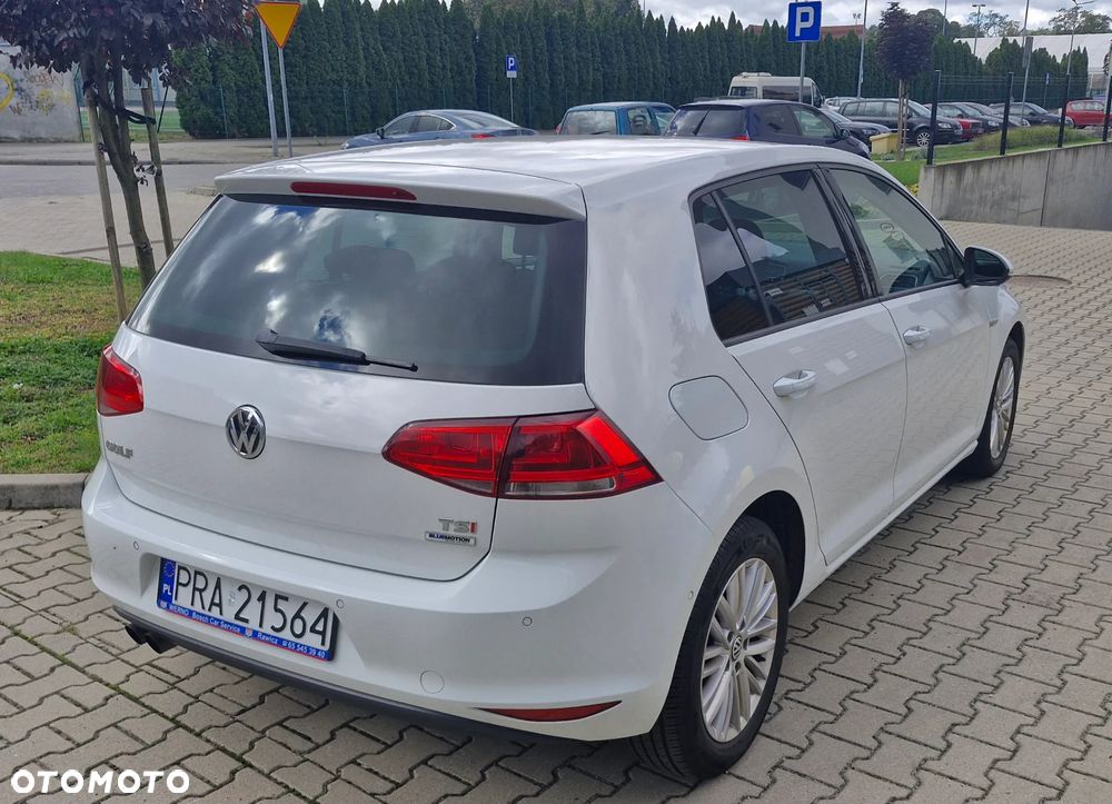 Volkswagen Golf 1.4 TSI BlueMotion Technology Cup - 11