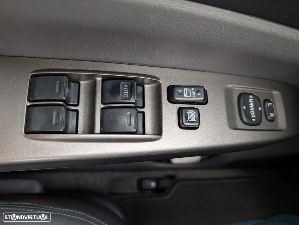 Toyota Prius 1.5 VVT-i HSD Sol HP. Pack - 21