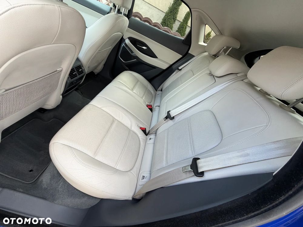 Jaguar E-Pace 2.0 i4P AWD SE - 34