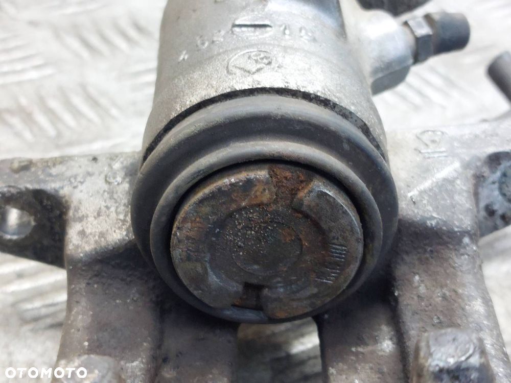 ZACISK HAMULCOWY LEWY TYŁ + PRAWY TYŁ SKODA OCTAVIA II 1.9 TDI - 3