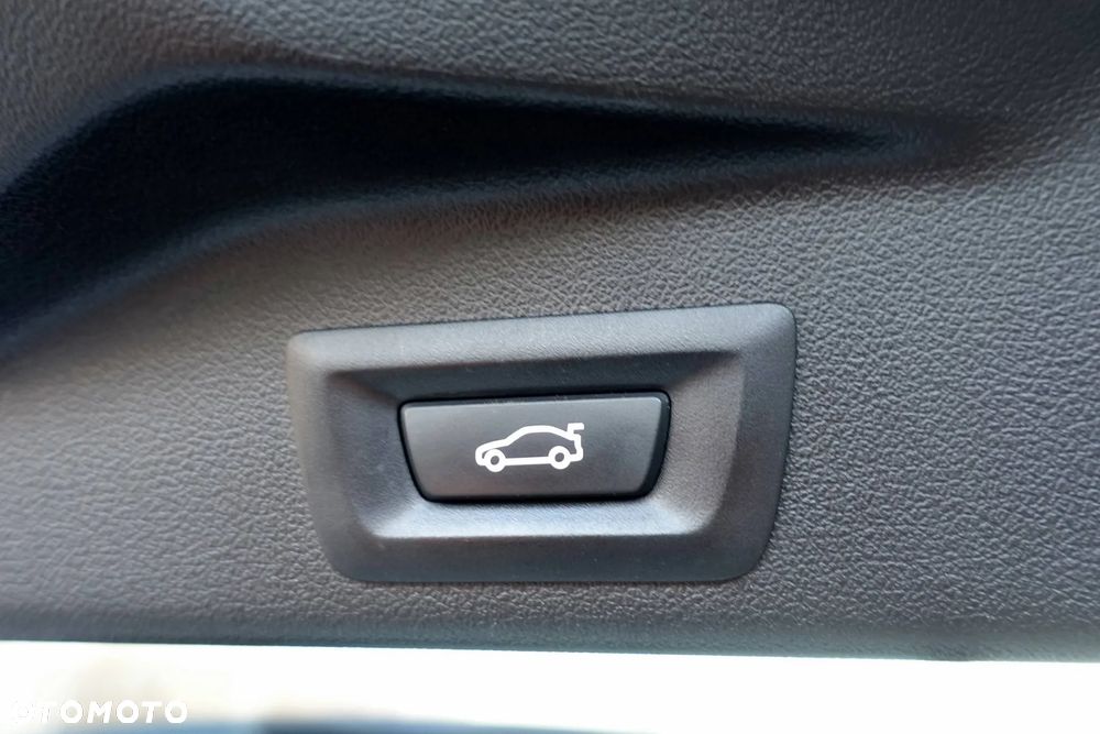 BMW X5 xDrive25d sport - 36