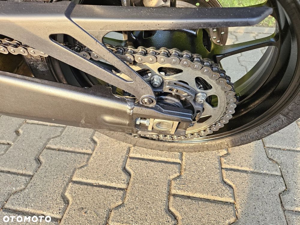 Yamaha XSR - 13