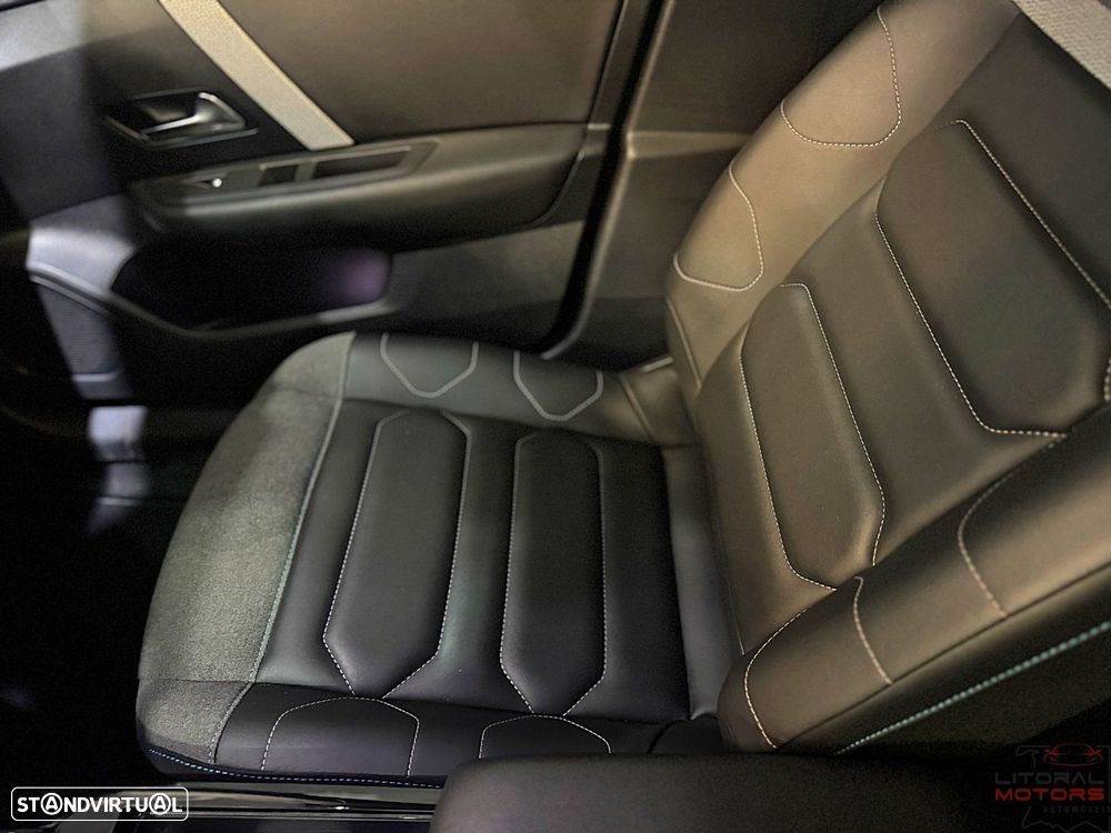 Citroën C4 1.2 PureTech Shine Pack EAT8 - 21