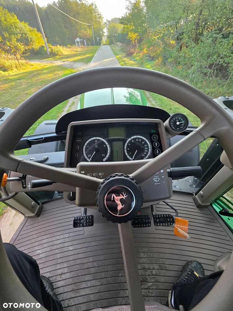 John Deere 6120M - 14