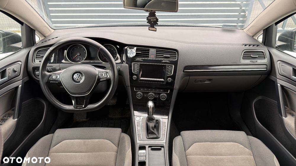 Volkswagen Golf 1.4 TSI BMT Highline DSG - 5