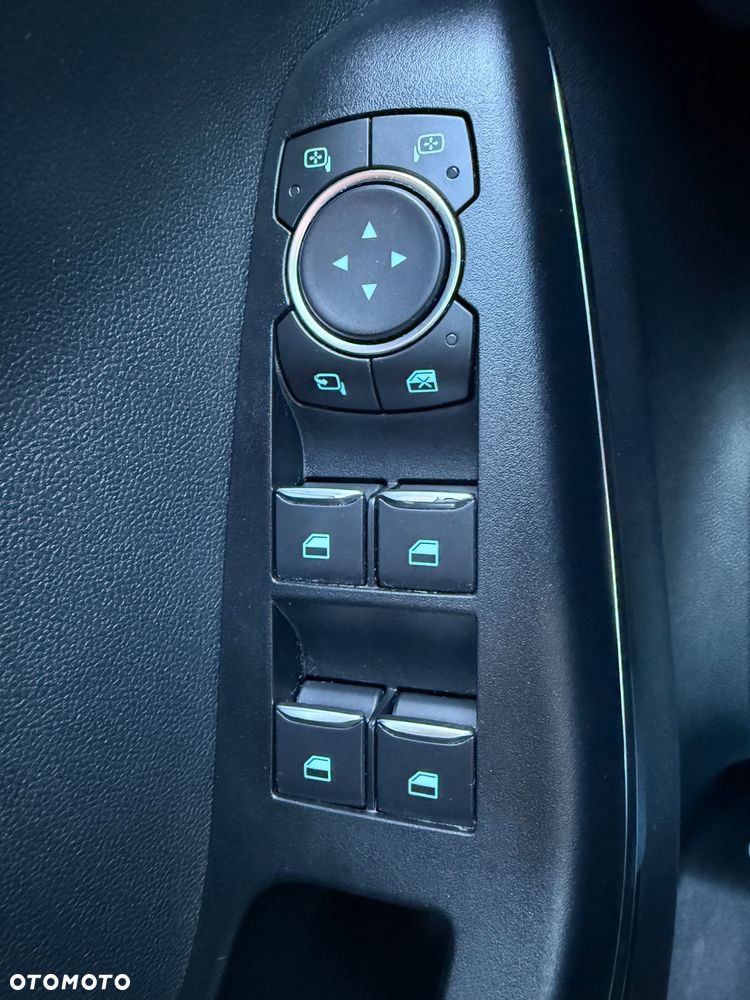 Ford Puma 1.0 EcoBoost Hybrid ST-LINE X - 30