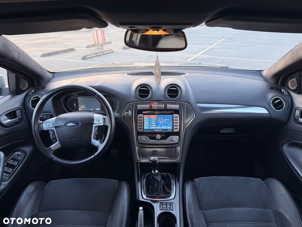 Ford Mondeo 2.5 Titanium S - 10