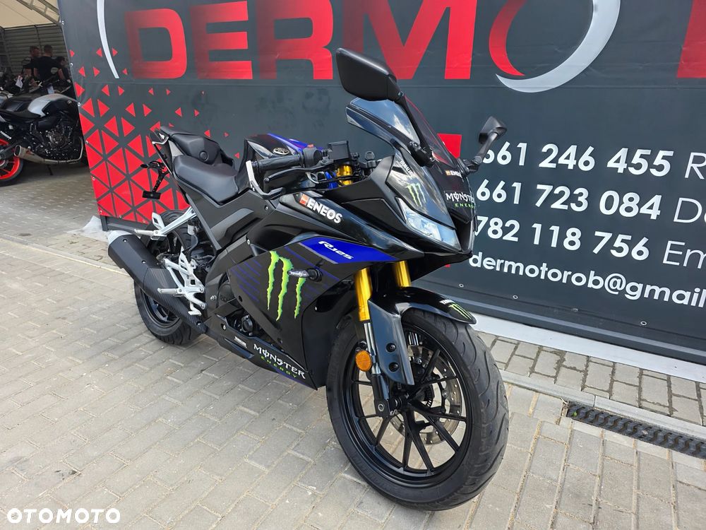 Yamaha YZF - 4