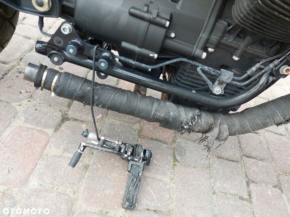 Moto Guzzi V7 - 11