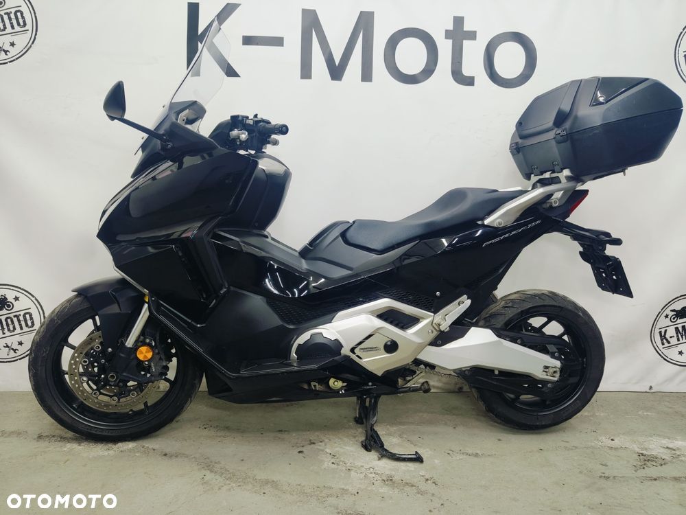 Honda NSS - 21