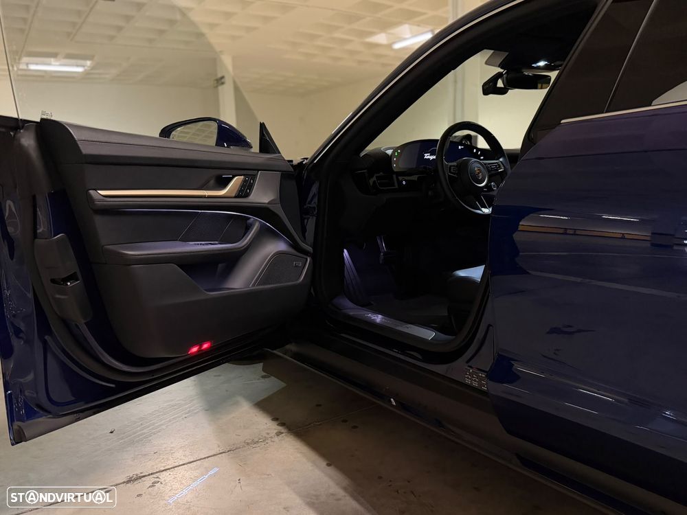 Porsche Taycan 4S - 7