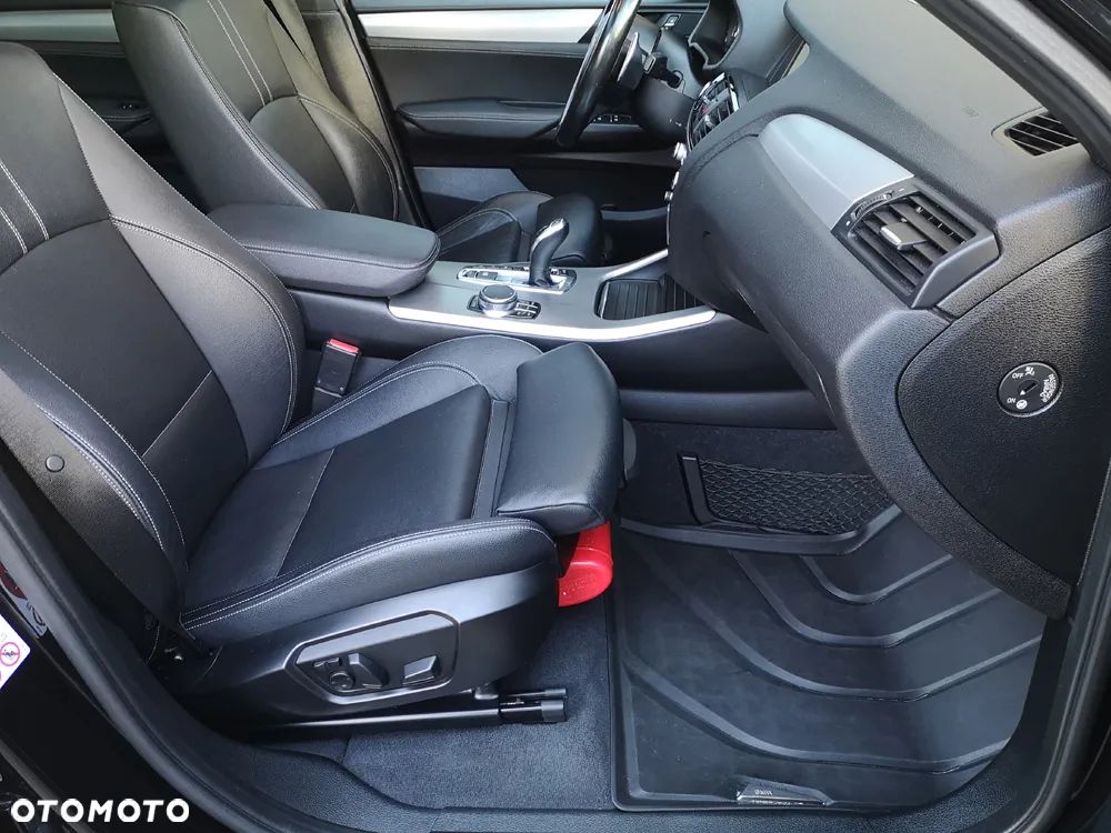 BMW X4 M M40i - 26