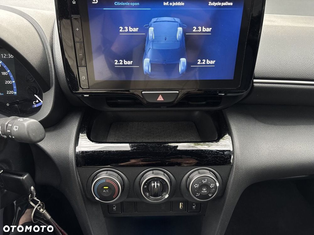 Toyota Yaris Cross 1.5 Comfort CVT - 36