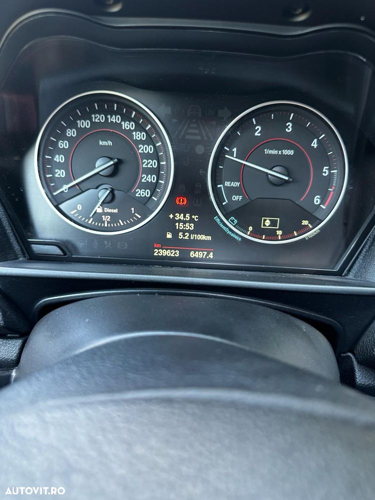 BMW Seria 1 118d - 24