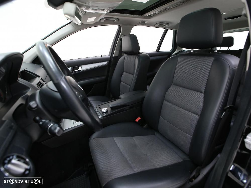 Mercedes-Benz C 200 - 11