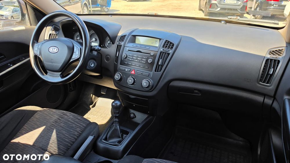 Kia Ceed 1.6 Crdi Comfort - 18