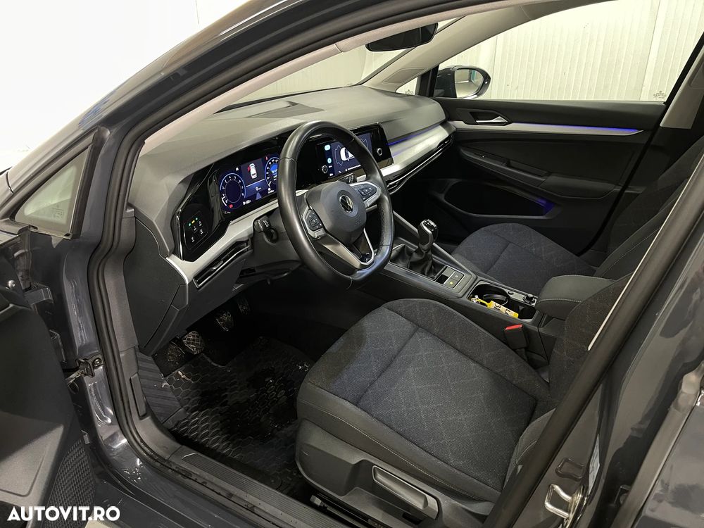 Volkswagen Golf 1.5 TSI ACT Life - 6