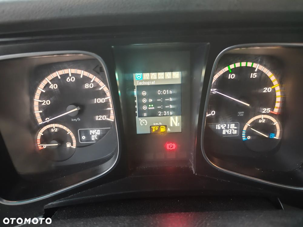 Mercedes-Benz Actros MP4 - 7