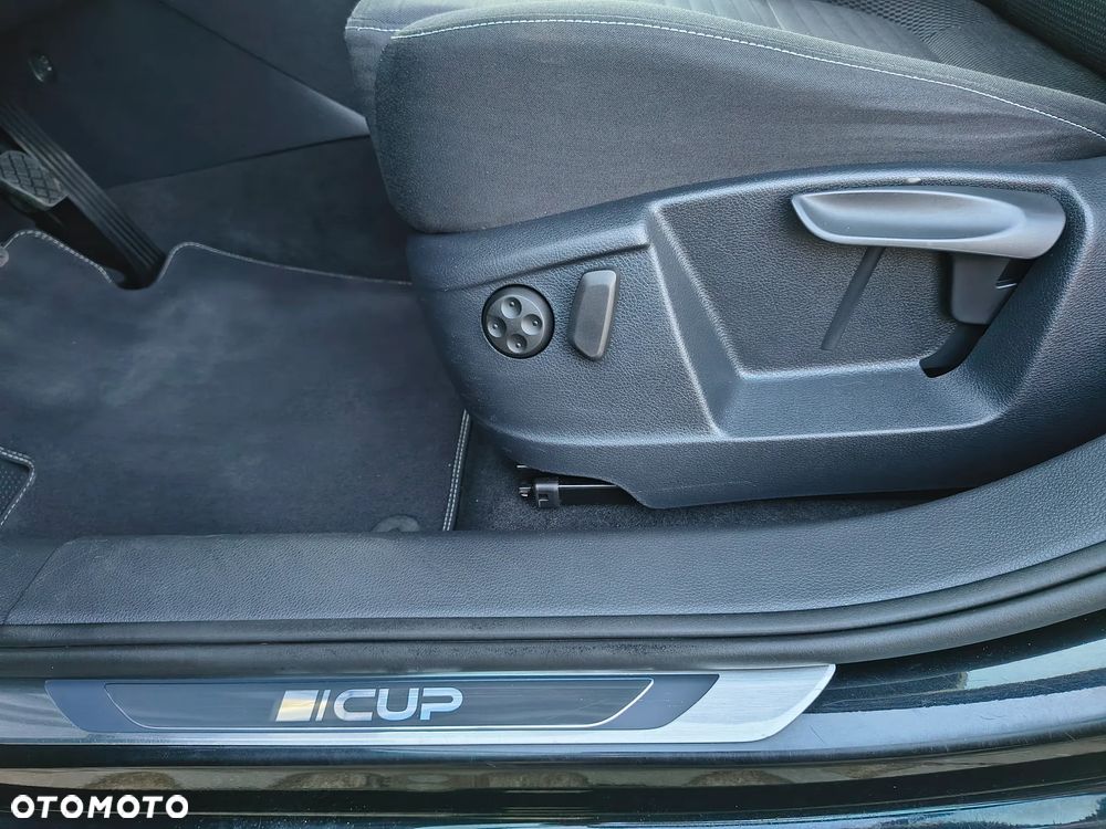 Volkswagen Sharan 1.4 TSI BMT United - 15