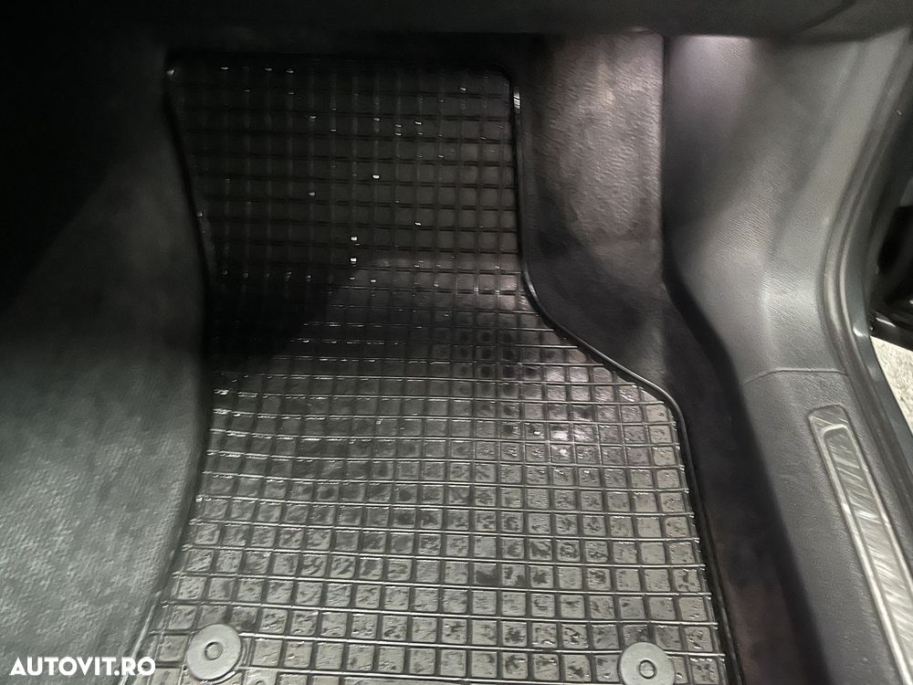 Volkswagen Passat Alltrack 2.0 TDI SCR 4Motion DSG (BMT) - 36