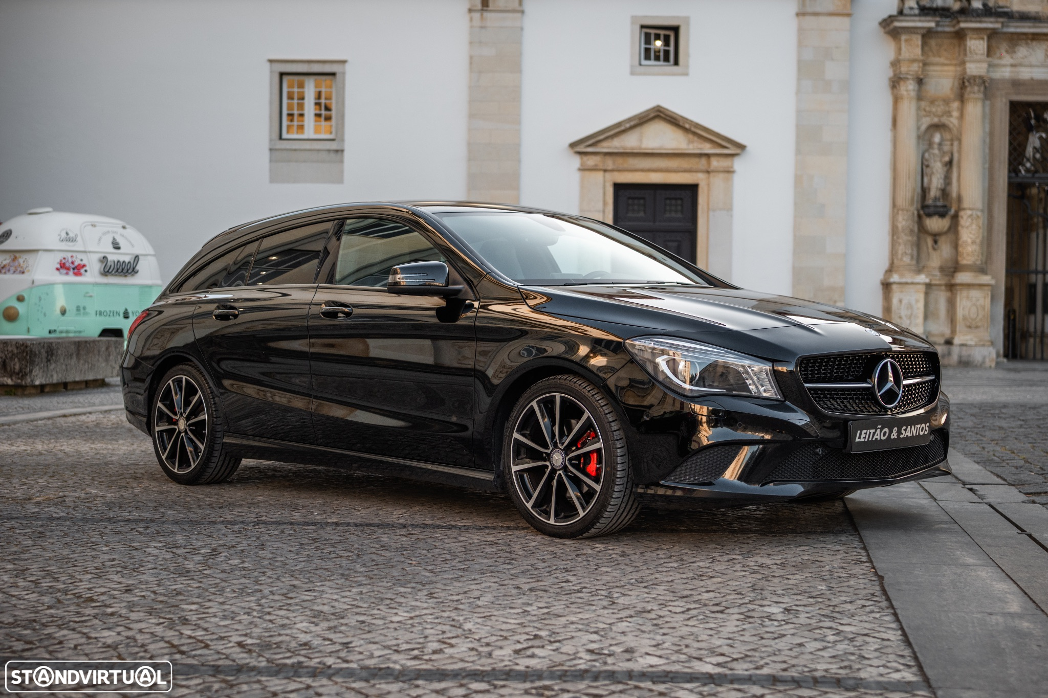 Mercedes-Benz CLA 200 d Shooting Brake Urban - 15