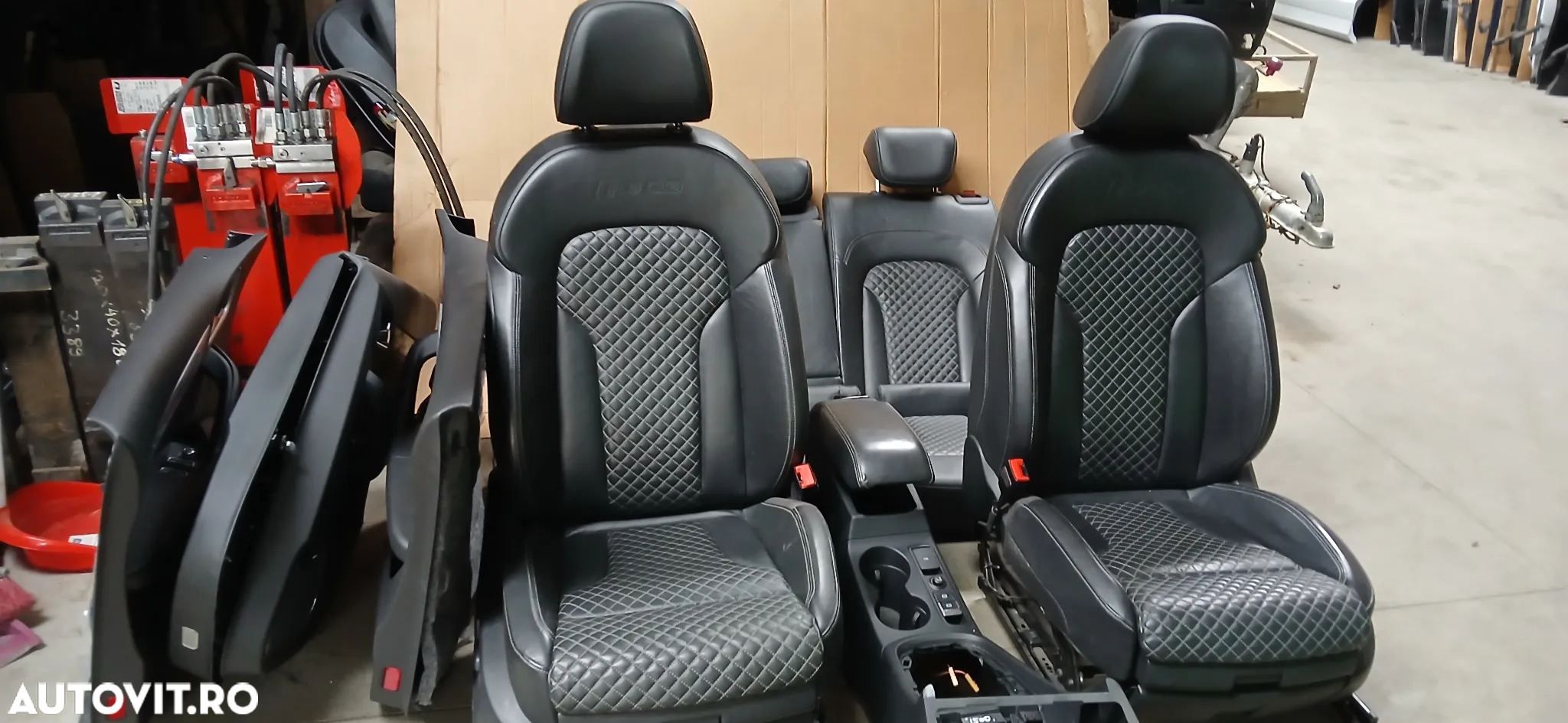 Interior  de piele complet Rs Q3 2014 - 11