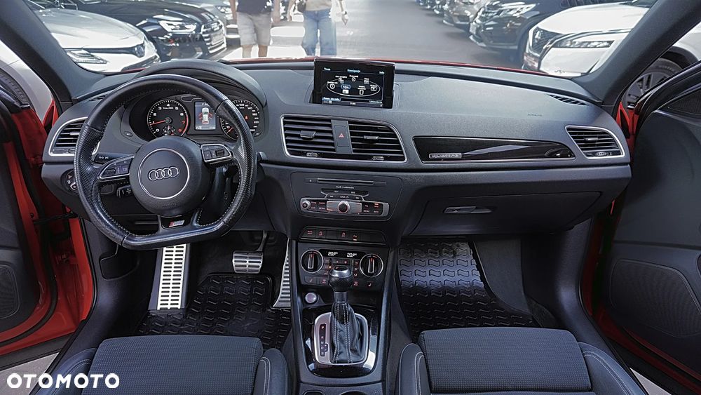 Audi Q3 2.0 TFSI Quattro Sport S tronic - 14