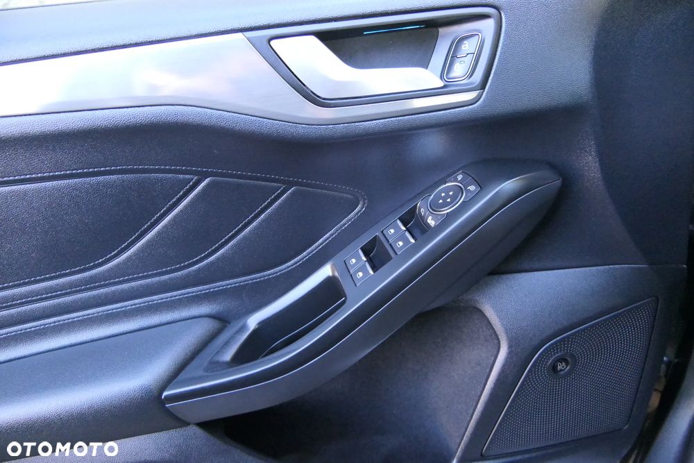 Ford Focus 1.5 EcoBlue STart-Stopp-System TITANIUM - 30