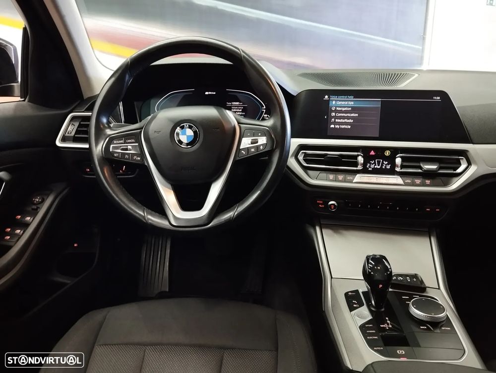 BMW 330 e Auto - 12