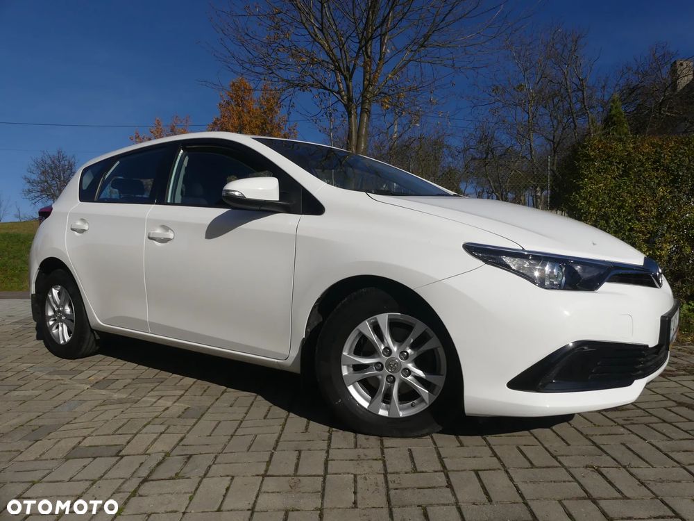 Toyota Auris 1.33 VVT-i Premium - 21