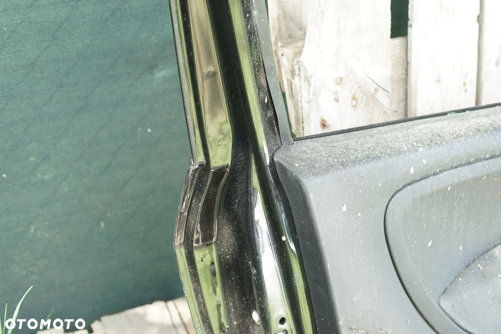 Drzwi przód przednie lewe Fiat Grande Punto 3d 876 - 14