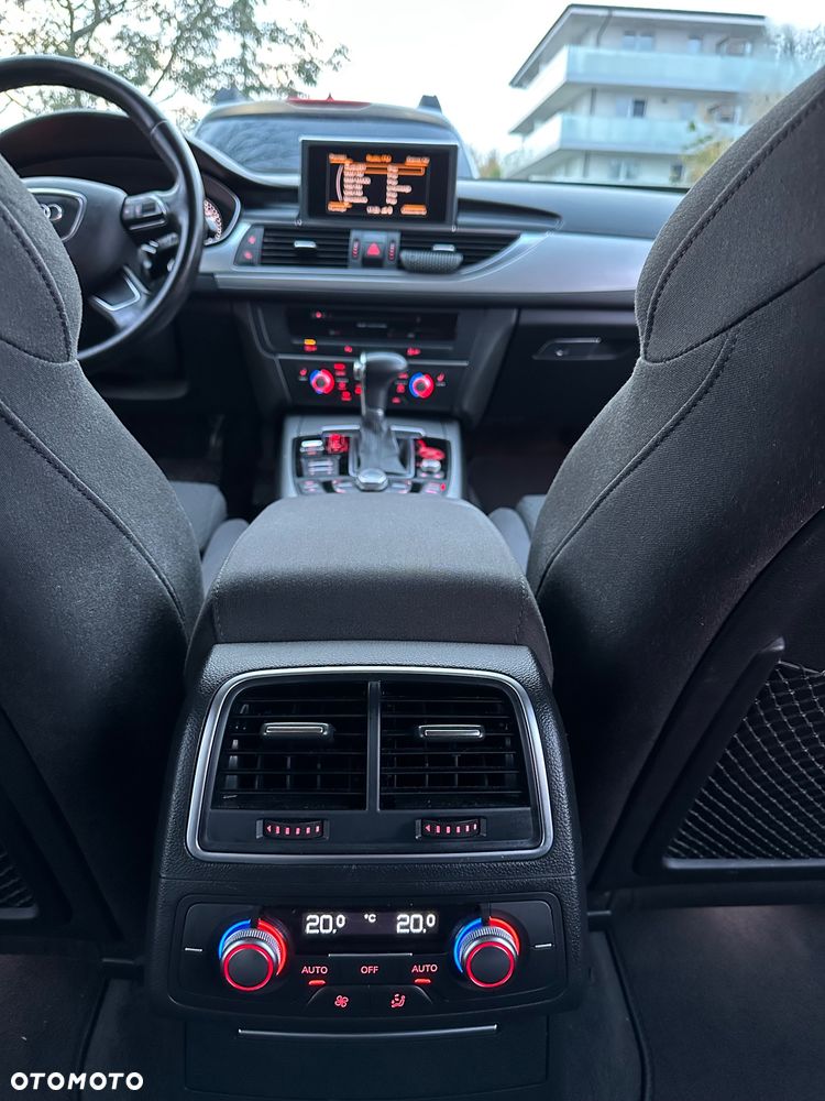 Audi A6 Avant - 16
