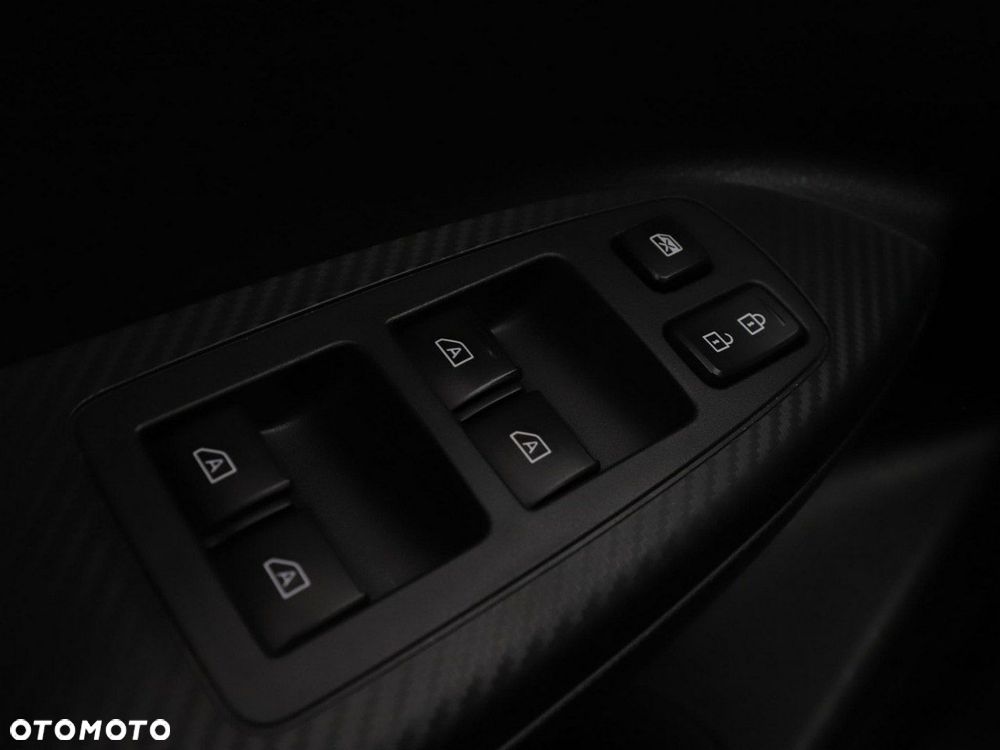 Mitsubishi Eclipse Cross - 37